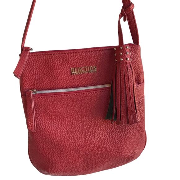 Kenneth Cole Reaction Cherry Red Pebbled Faux Leather Crossbody Bag - Picture 3 of 7